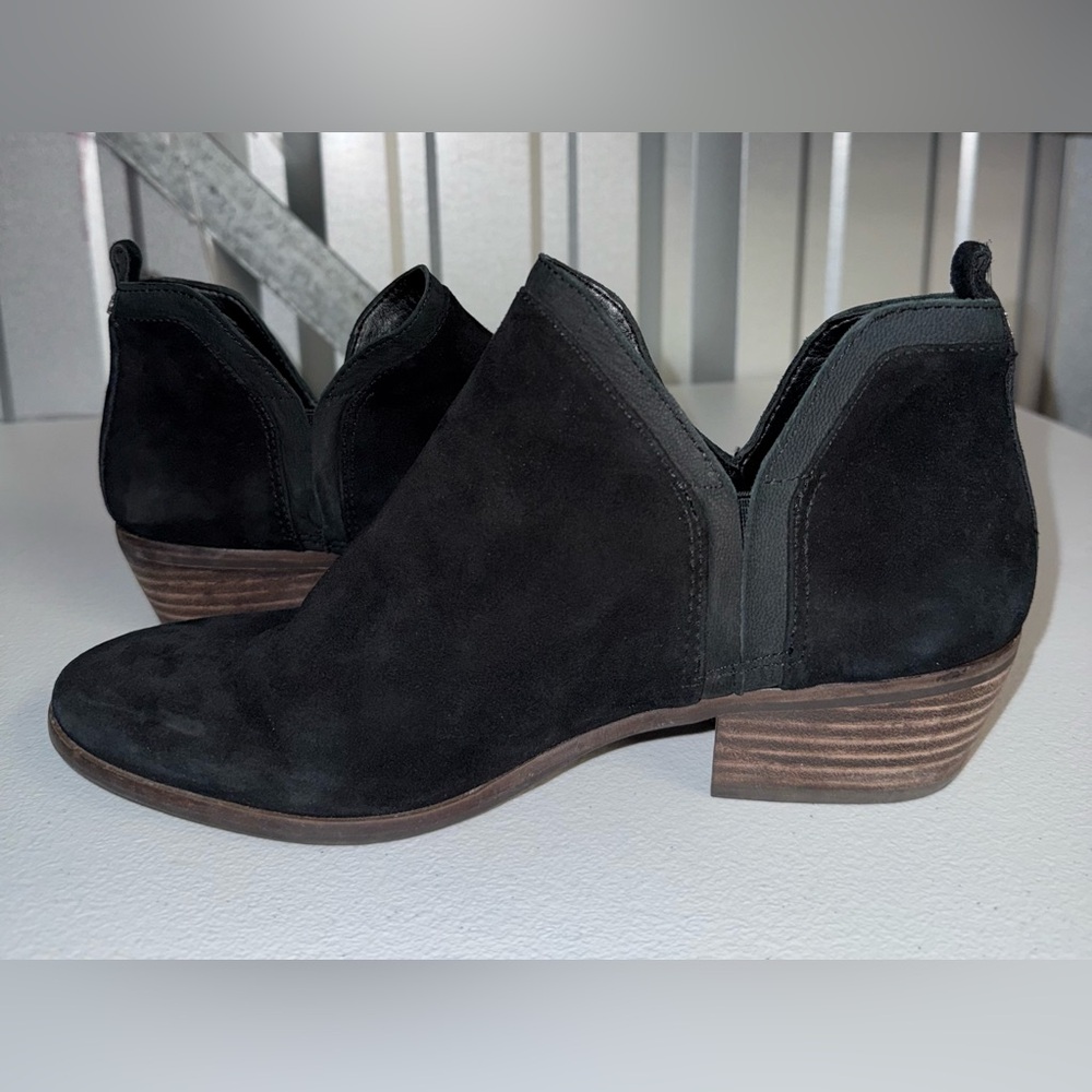 Sam Edelman Black Suede Booties Size 10